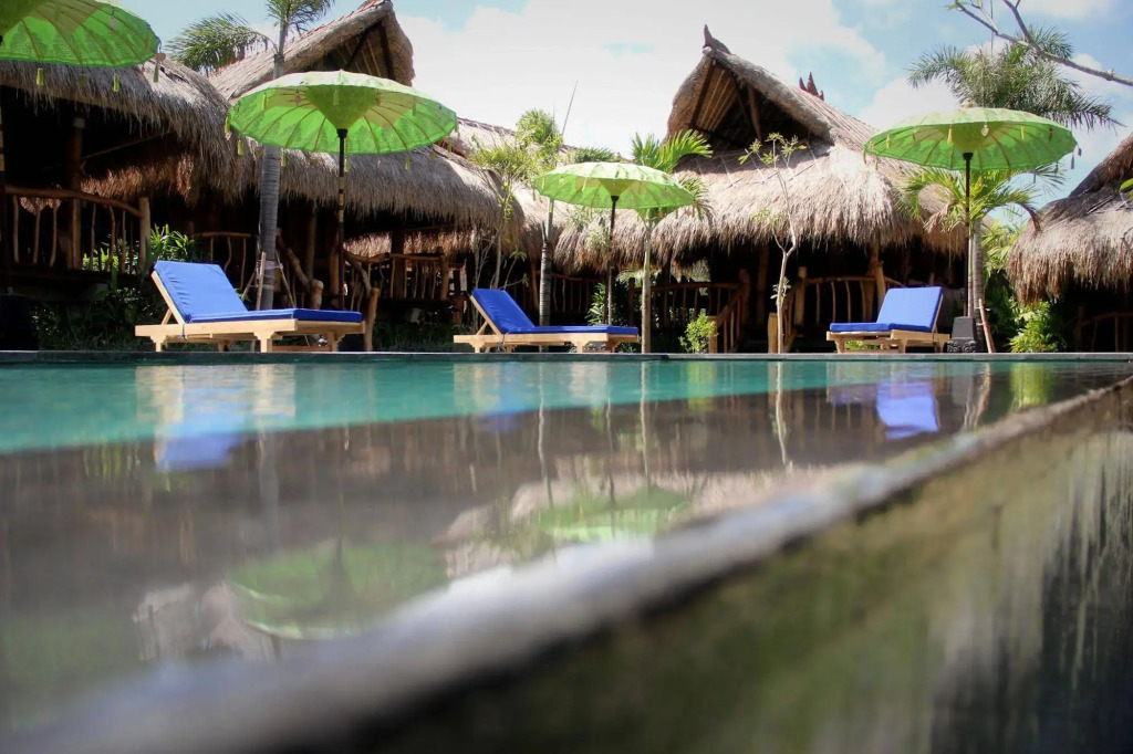 The Calmtree Bungalows
