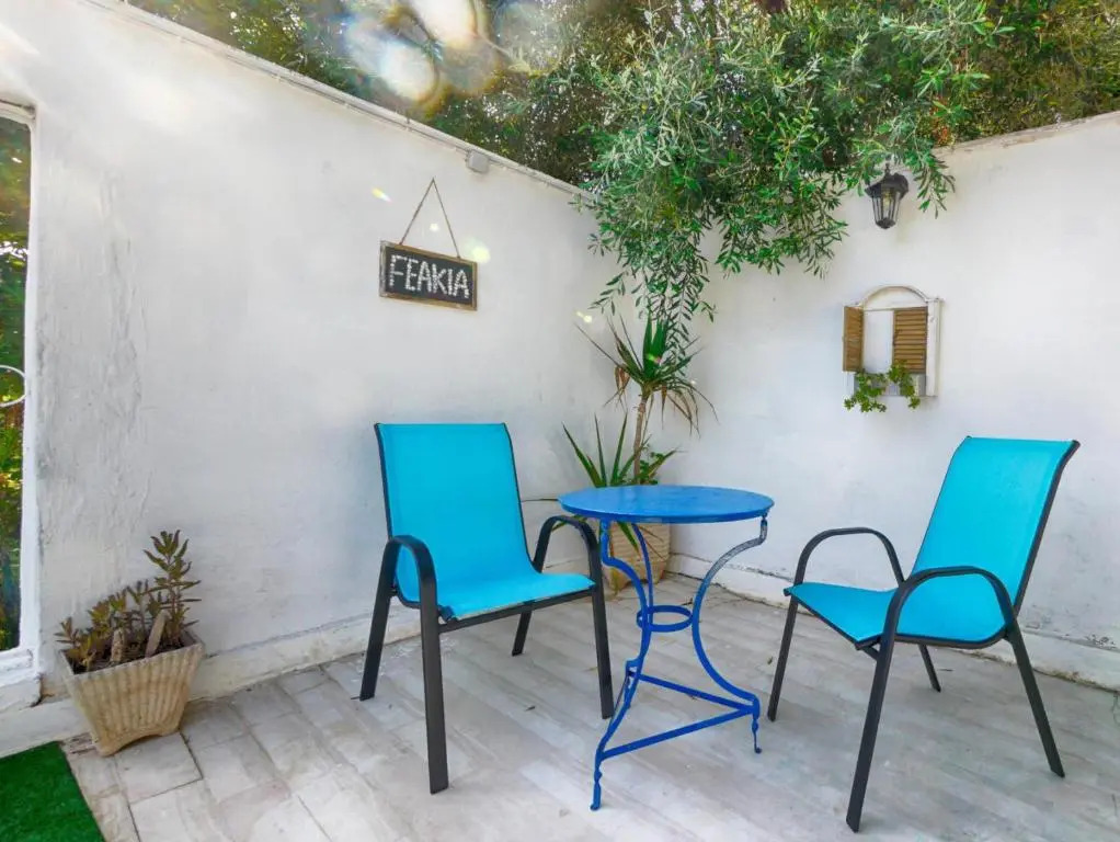 Feakia apartment 1