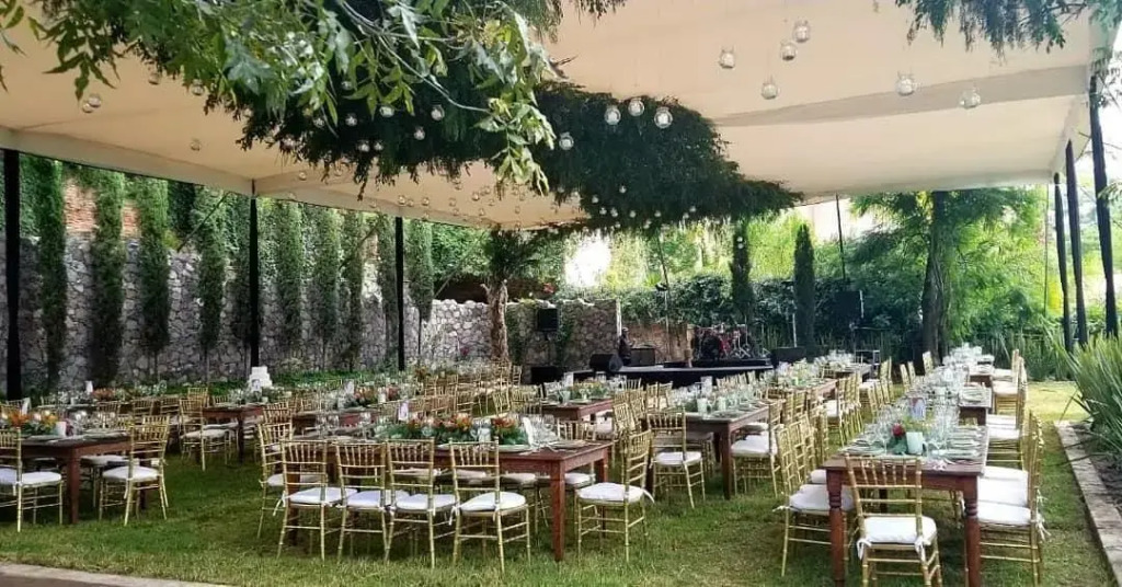 Casa Cien