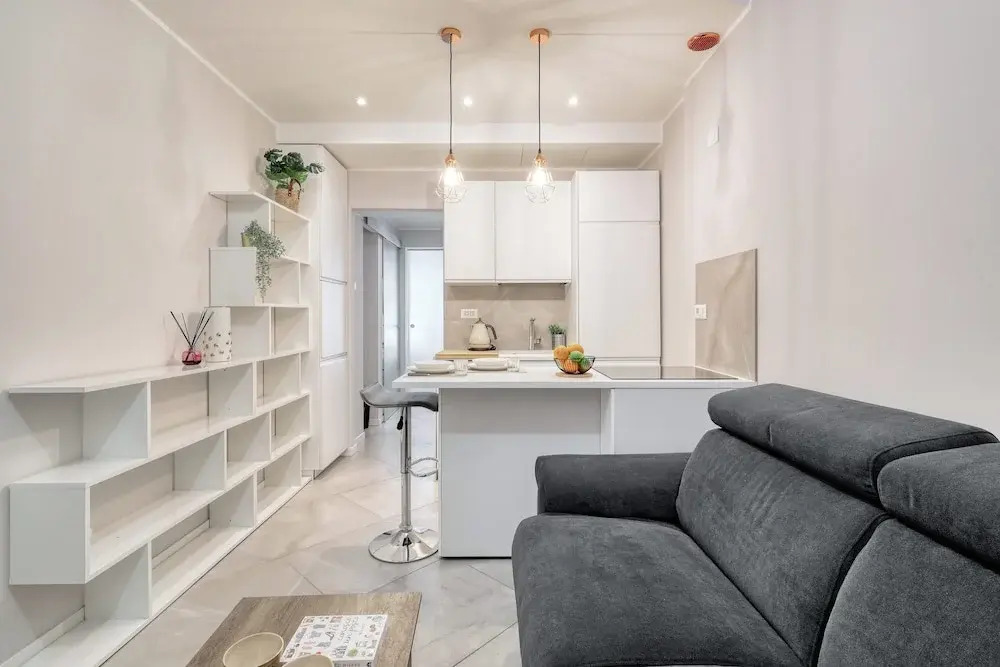 JOIVY Modern City Centre Flat