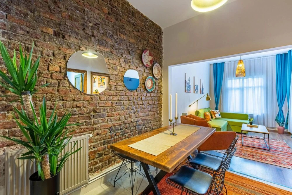 Central and Stylish Flat near Istiklal Street