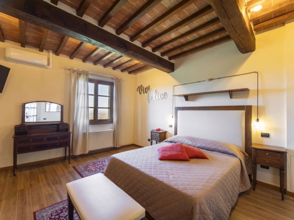 Borgo Carradori