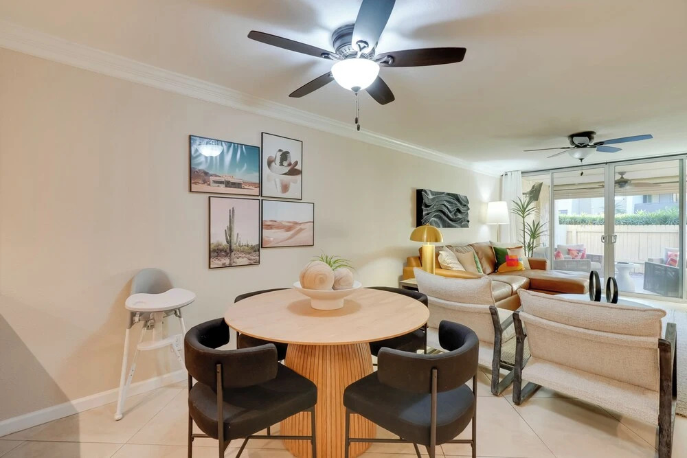 Easy Living in Old Town: Condo w/ Pool Access