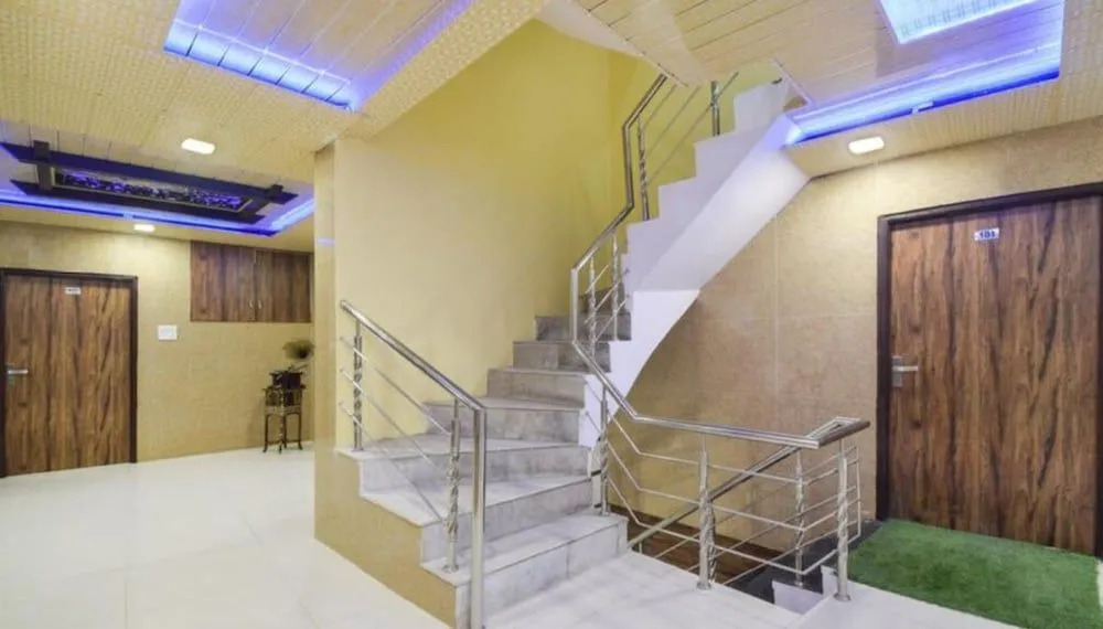 Hotel Smile Residency