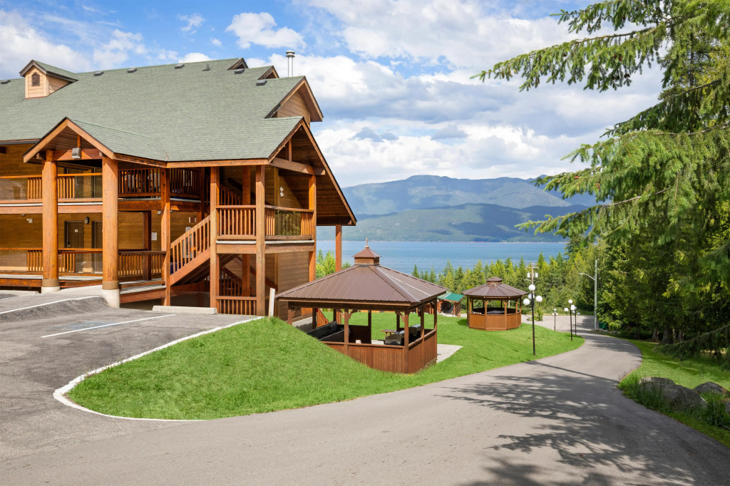 Kootenay Lakeview Resort, BW Signature Collection
