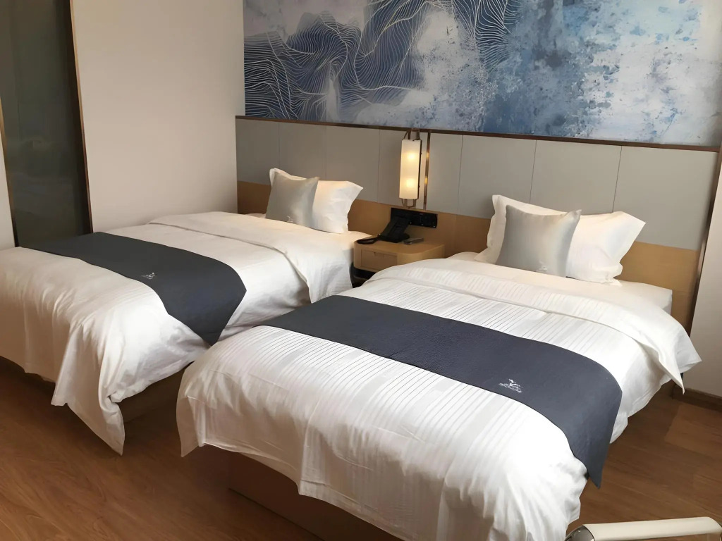 GreenTree Inn Express Qingdao Laixi High-Speed Railway Station Shenzhen Road