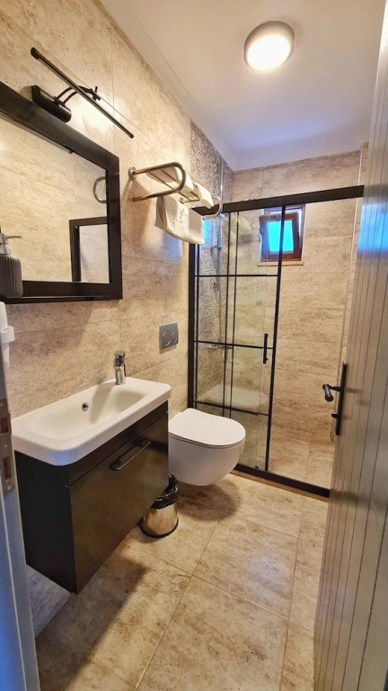 Feli Eski Datca Adult Only +9