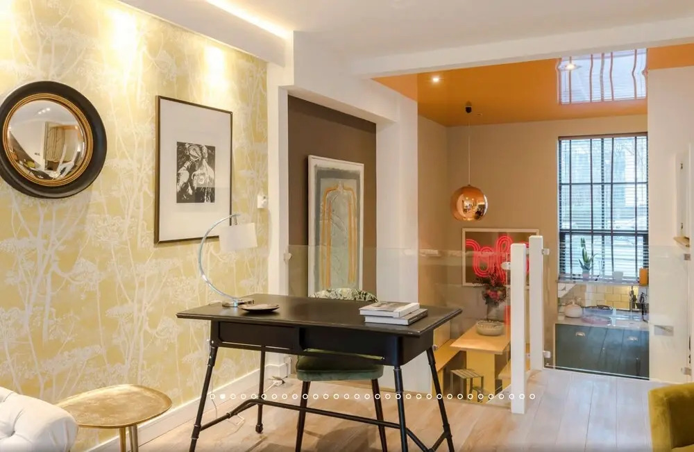 Neon Dream Playfull 2 bedroom