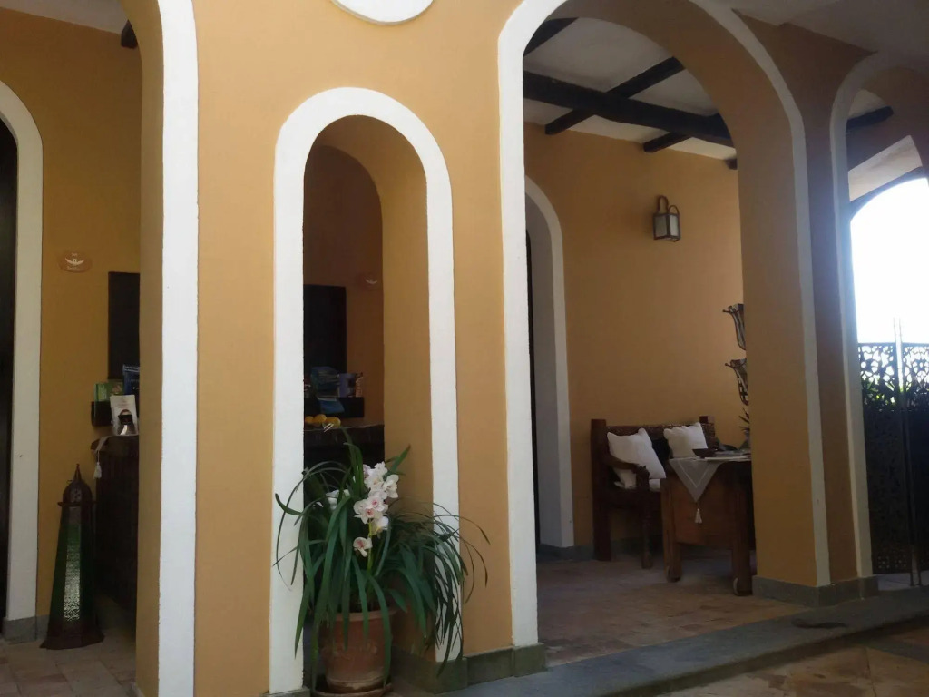 Marulivo Hotel