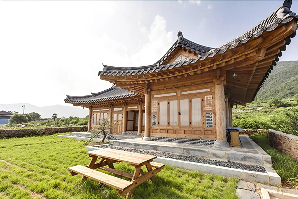 Suncheon Myeongga Hanok Pension
