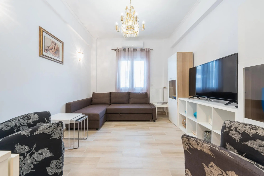 Diovounioti 25 in Athens