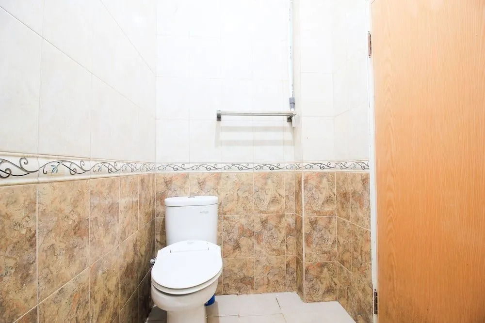 OYO 2138 Tiaz Homestay
