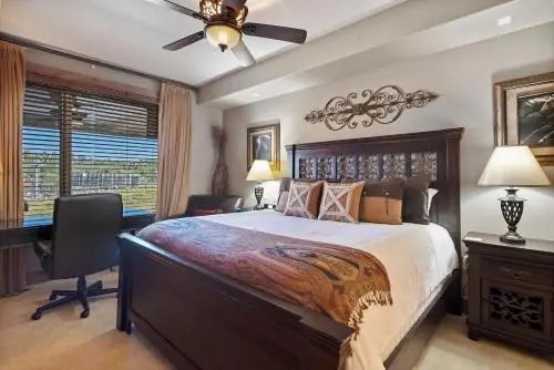 Edgemont 2305 - Luxury Ski-in Ski-out Condo