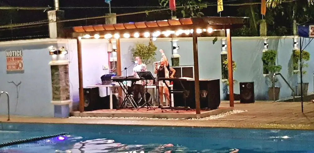 EDUARDOS RESORT