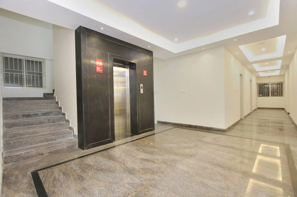 Hotel Bali Square By OYO Rooms