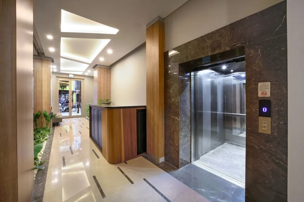 Gatto Residence