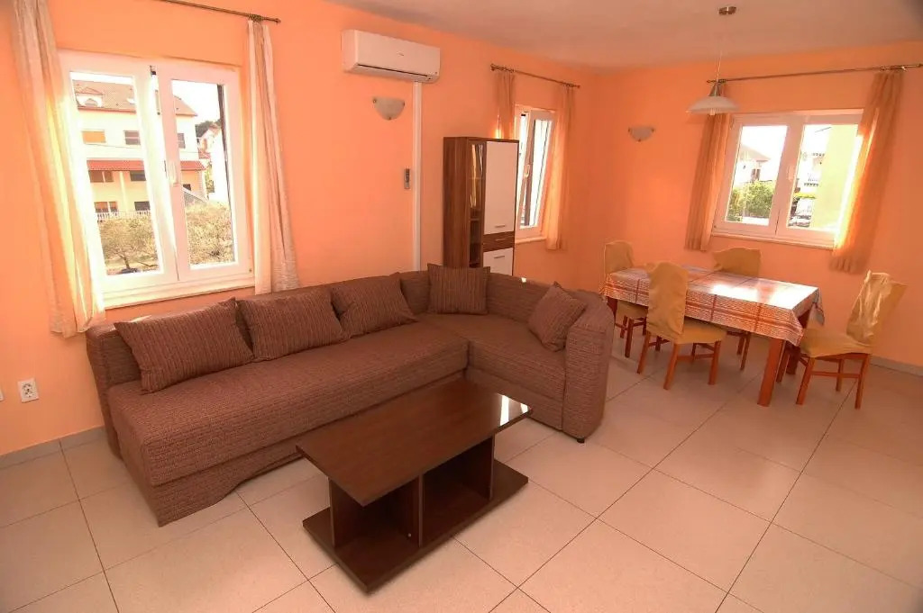 Apartment Urem
