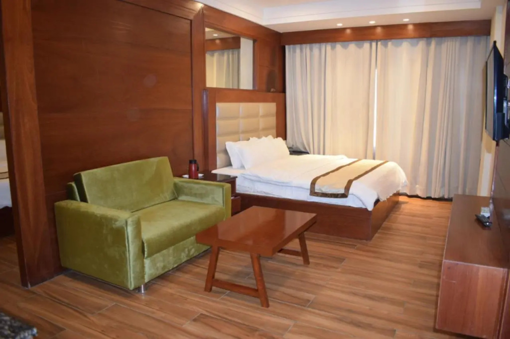 Hotel Ambica Katra