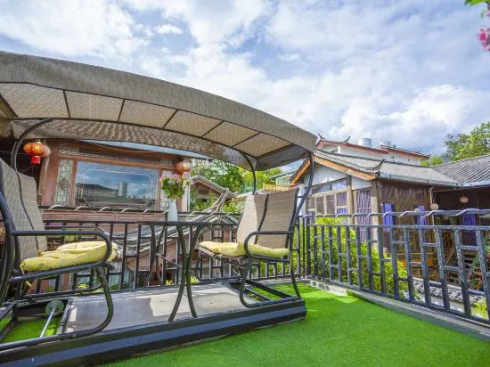 丽江见山庐古城全景花园酒店