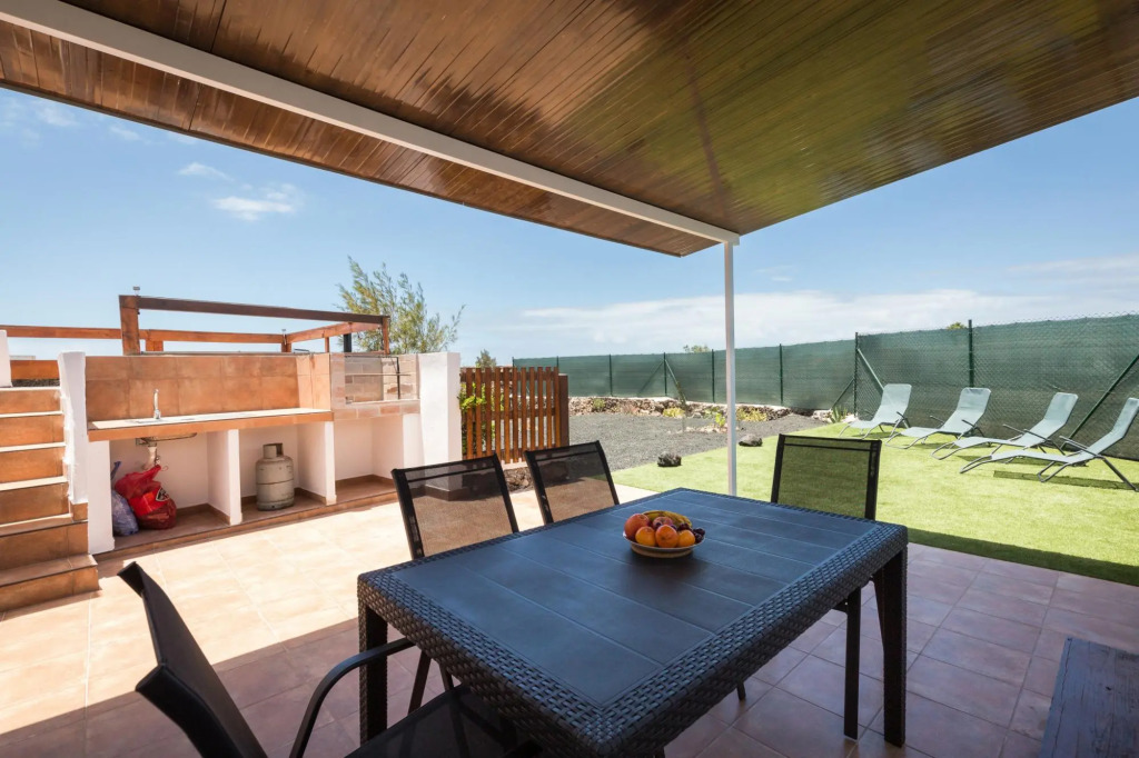 Home2Book Comfy Casa Papá, Sunny Terrace With BBQ