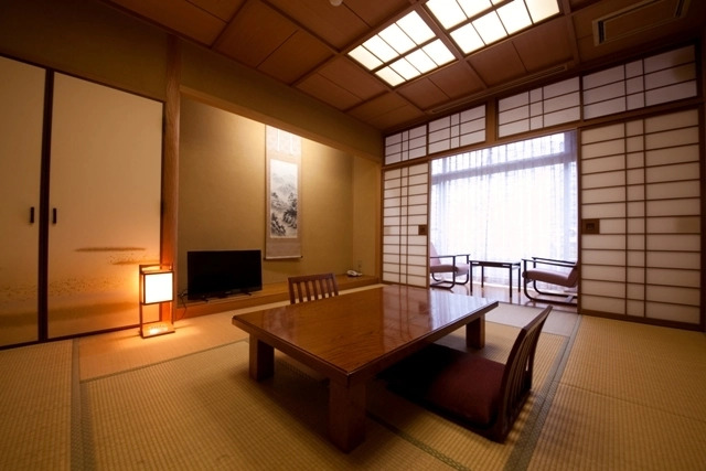 ＹＵＦＵＩＮ　ＦＬＯＲＡＬ　ＶＩＬＬＡＧＥ　ＨＯＴＥＬ