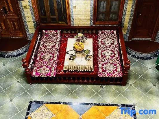 Yueke Home | Kashgar Xiangfei Garden · Mukam Yayu · Uyghur Traditional Art Exhibition Meisu