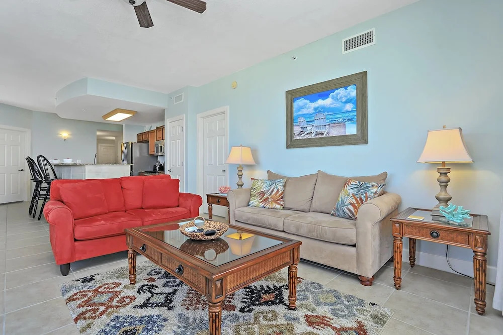 Sunrise Beach 1401 - Beachfront Condo