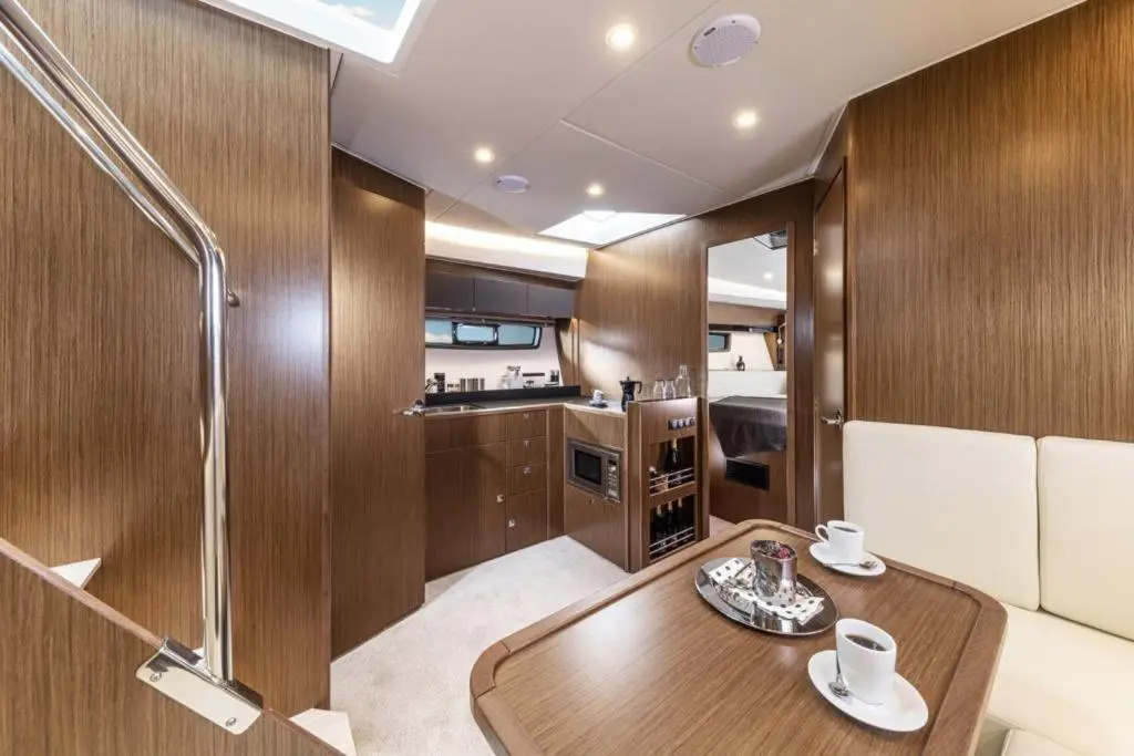 Royal Art H Spaccanapoli, by ClaPa Group