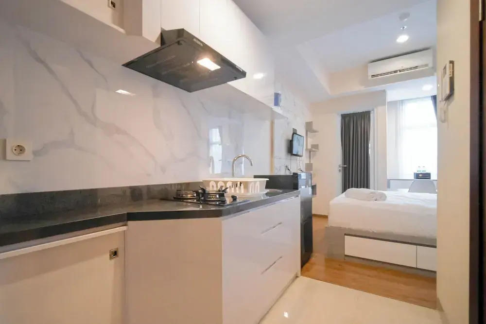Compact And Comfortable Living Studio At Grand Sungkono Lagoon Apartment