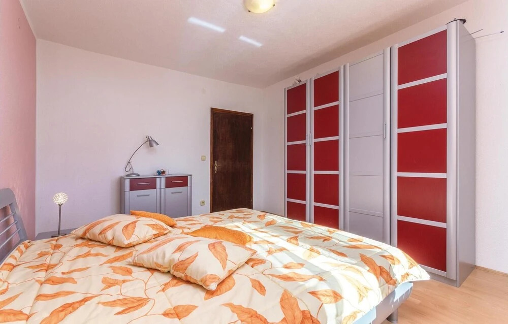 Stunning Home in Labin With Wifi and 5 Bedrooms