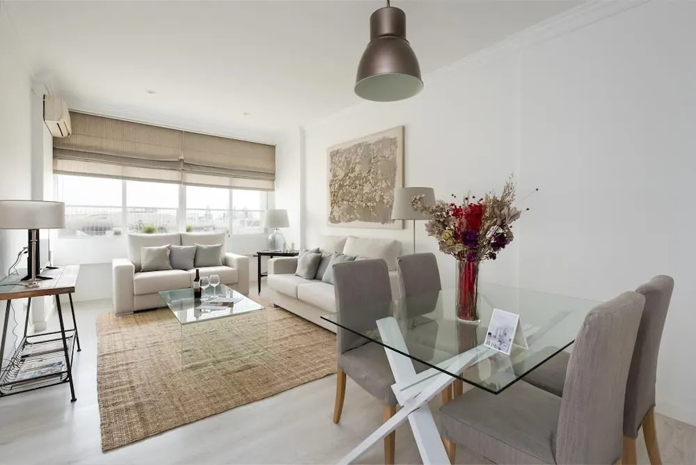 Campana Center Apartments