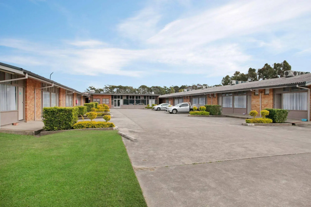 Gateshead Tavern & Motel