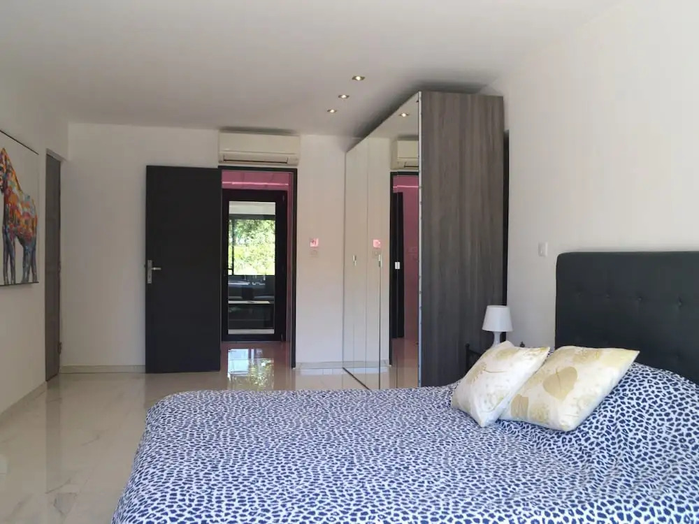 Modern Holiday Home With Private Pool and Garden