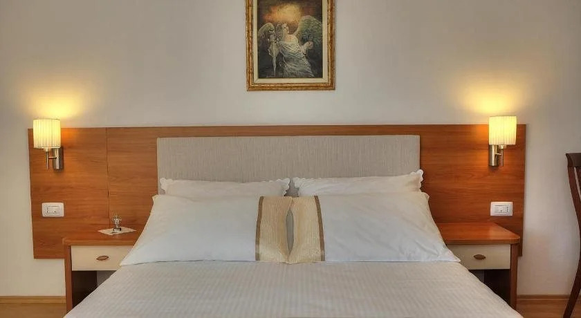 Hotel Leonardo