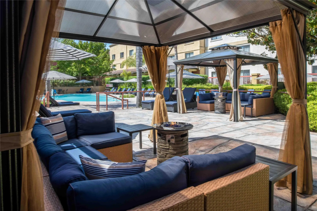 DoubleTree by Hilton Sonoma Wine Country