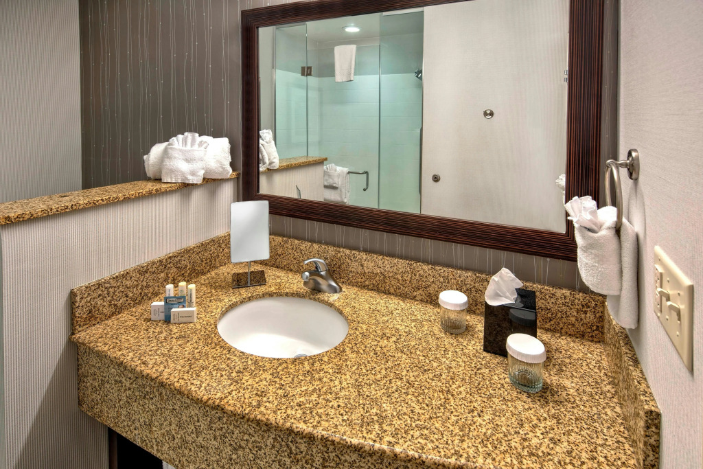 Courtyard by Marriott Alexandria