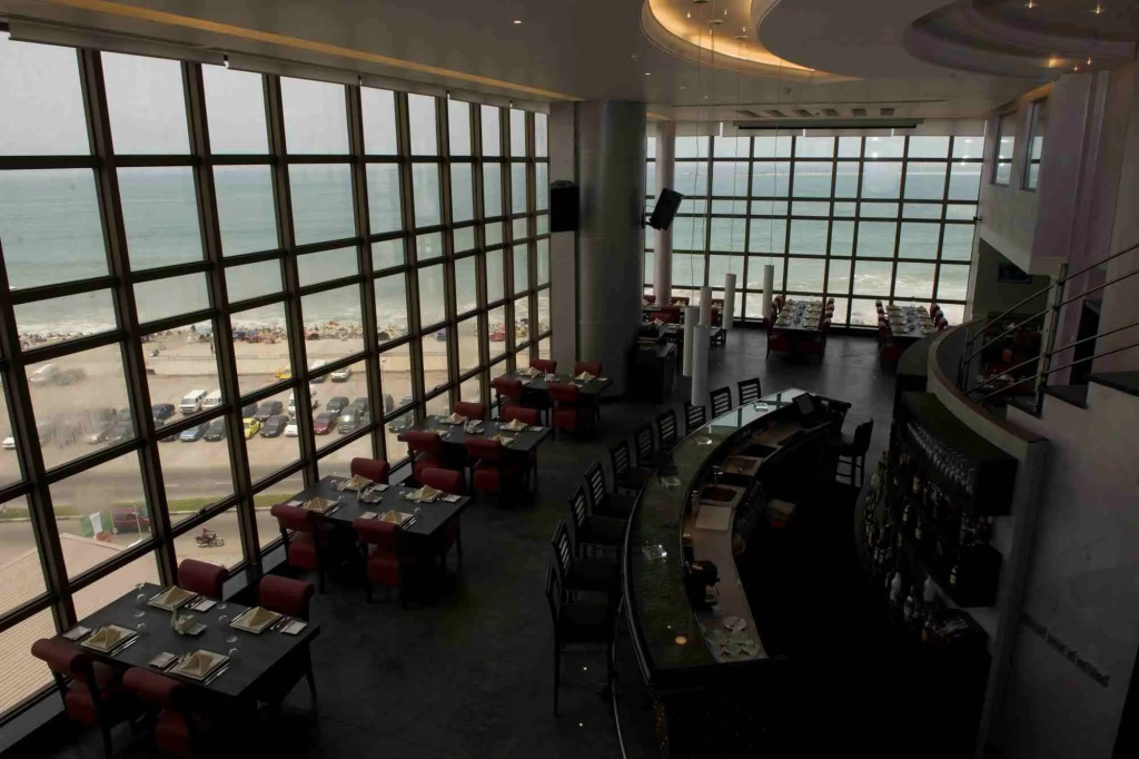 Avenue Suites