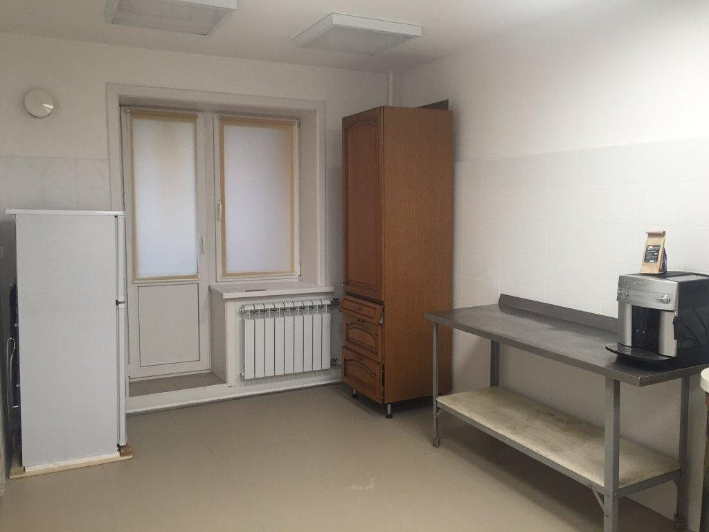 Hostel 30/6