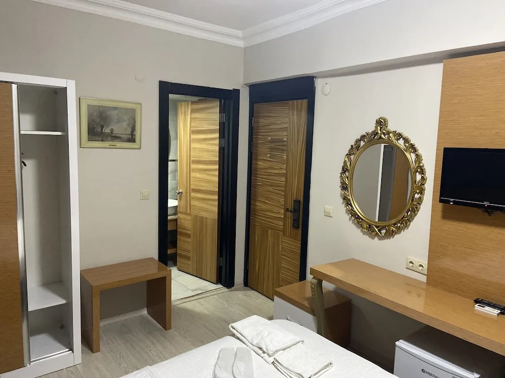 serenity suit family otel konyaaltı