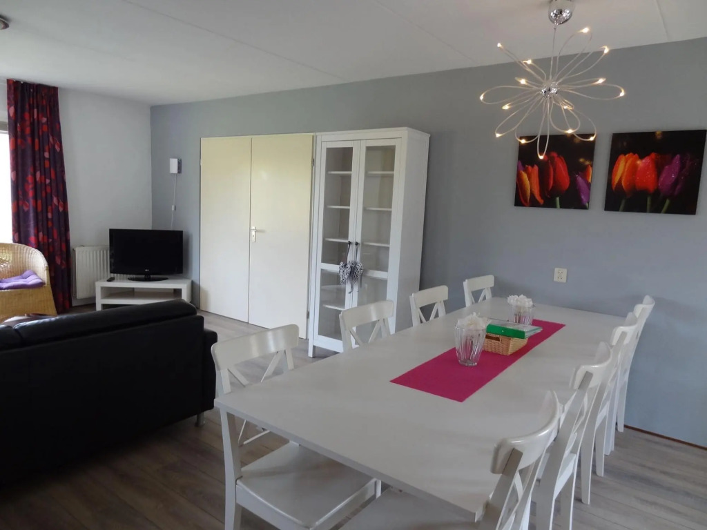 Holiday Home in Zeeland near the Sea