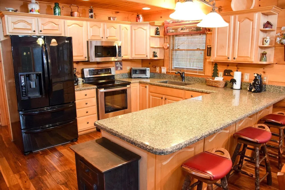 MAKING MEMORIES - 3 Br Cabin