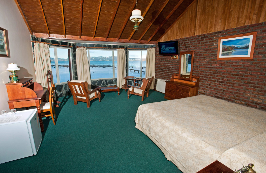 Tolkeyen Ushuaia Hotel