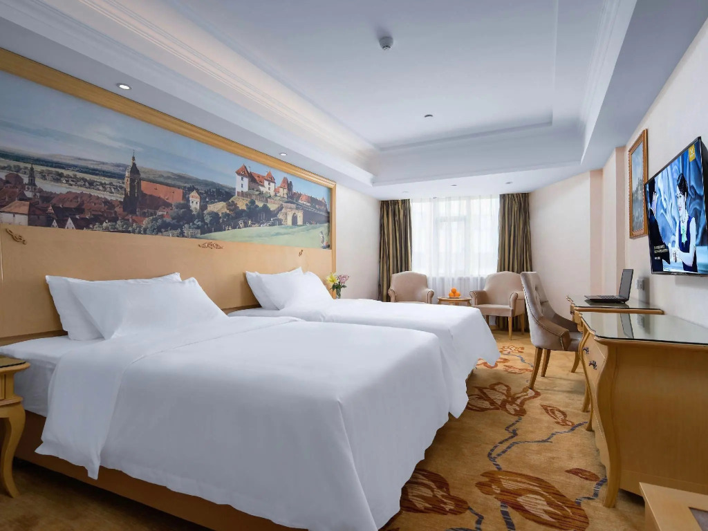 Vienna Hotel (Guangzhou railway station & Xiaobei subway station)