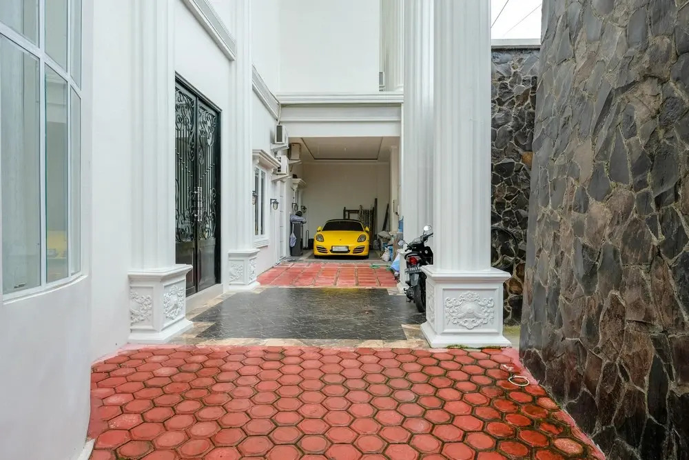 Urbanview Hotel Trisna Tulungagung