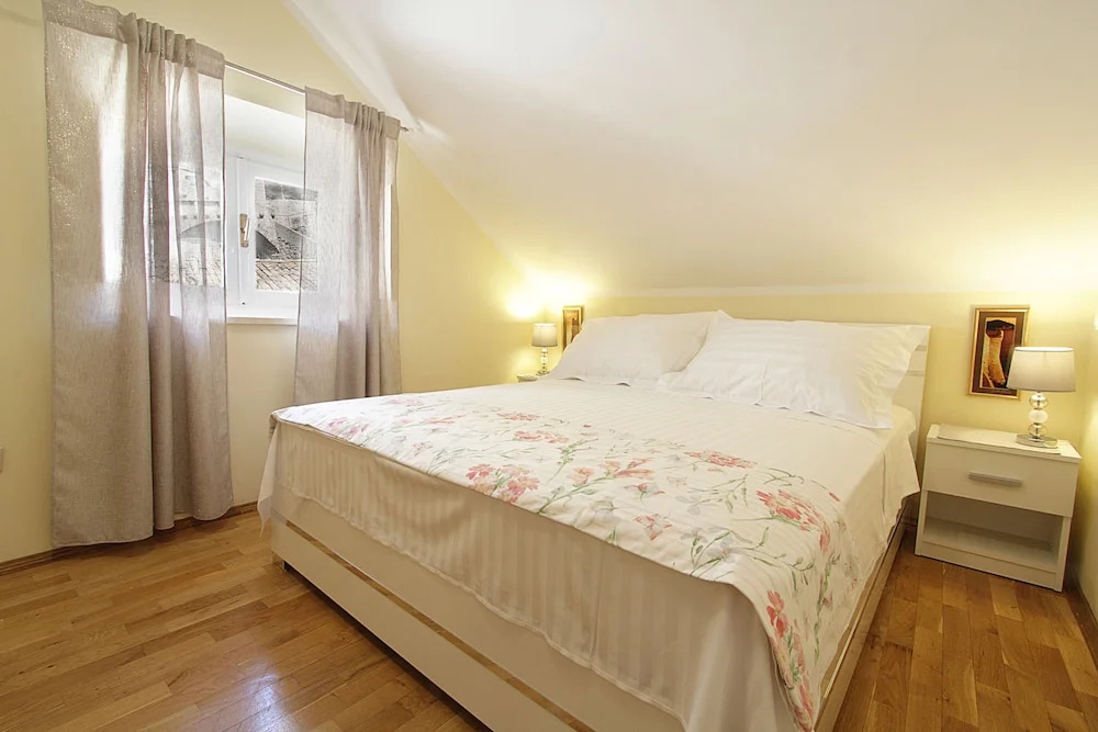 Apartments Noa Old Town