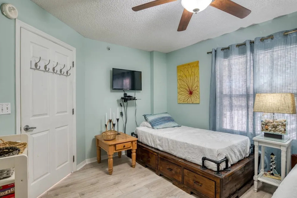 Sandpiper Place