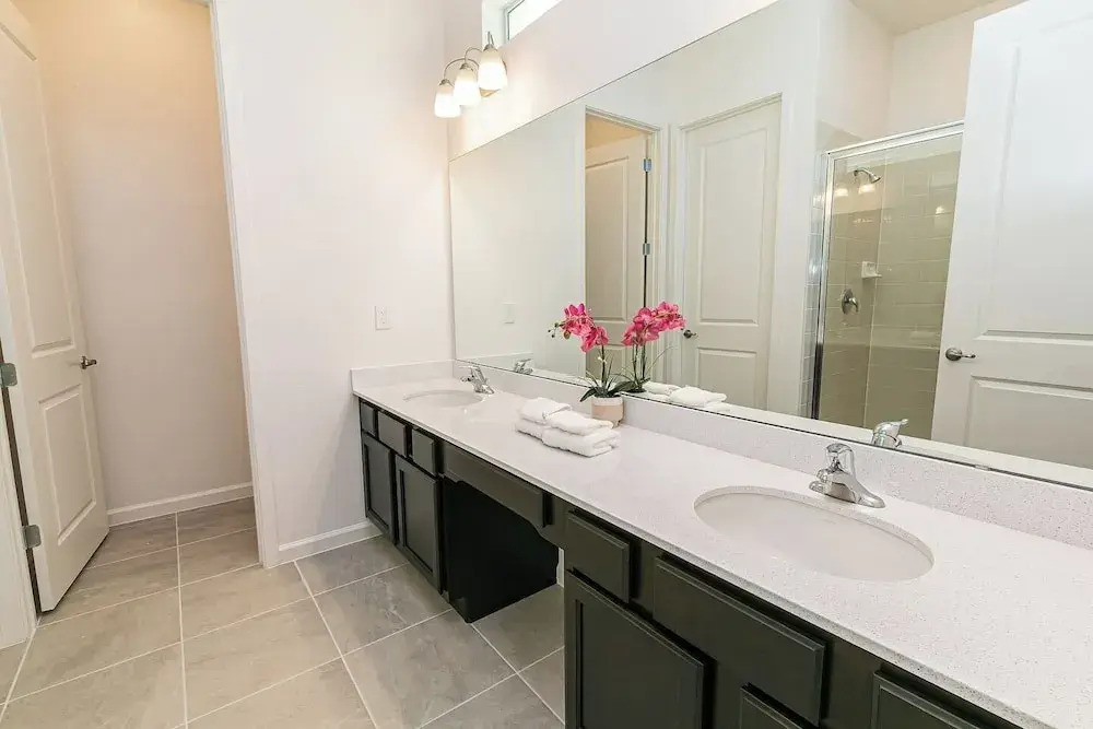 2476 Shanti Drive 12bed