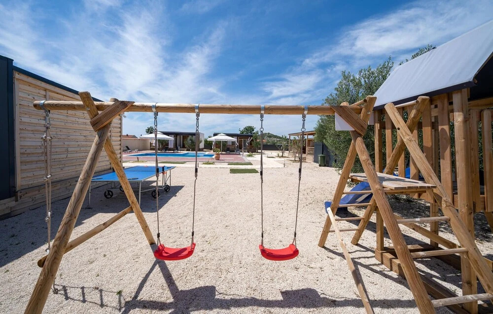 Amazing Home in Drage With 12 Bedrooms, Wifi and Outdoor Swimming Pool