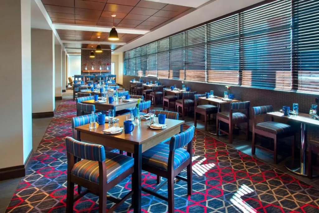 Holiday Inn Charleston