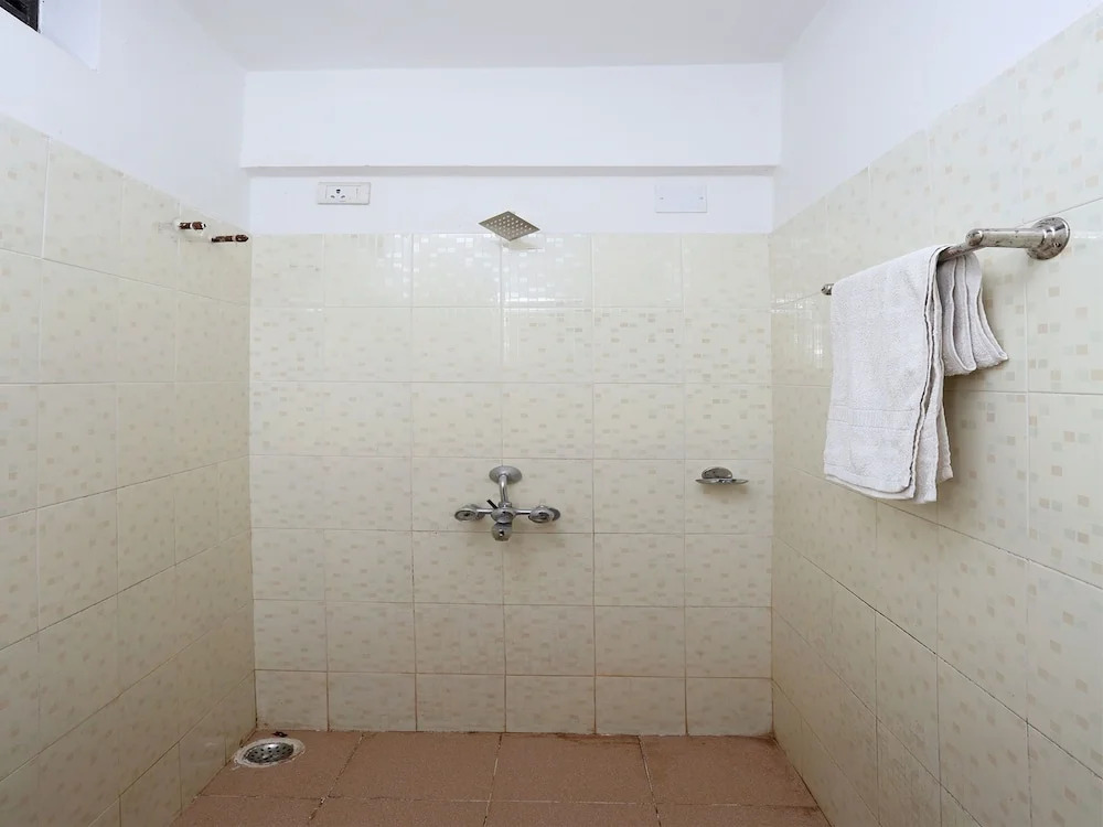OYO 12337 Hotel Rupashi Bangla